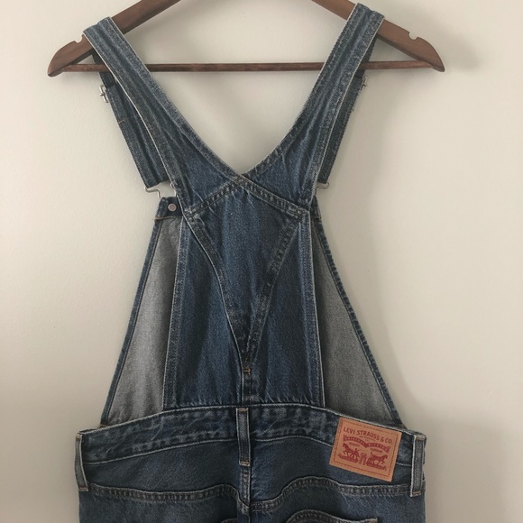 Levi's Medium Wash Distressed Overalls Size S - Picture 8 of 16